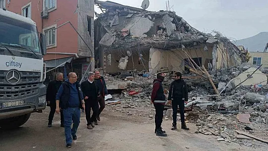 Altun, Elbistan'da incelemelerde bulundu