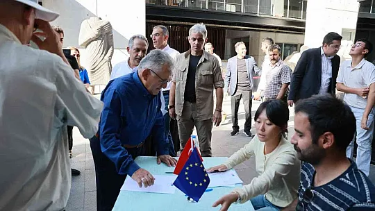 Büyükkılıç: '8 alanda kazı çalışmalarına destek veriyoruz'