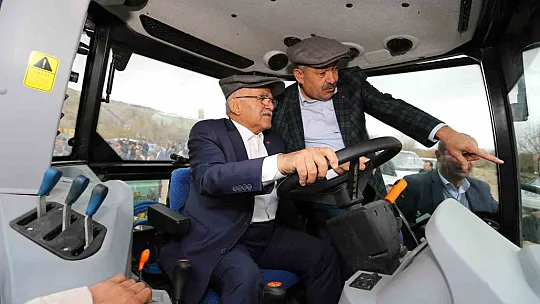 Başkan Büyükkılıç: 'Birikimimizle, ekibimizle durmak yok, koşmaya devam'