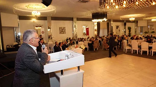 Büyükkılıç: Değişik kıyafetler, renkler, yaşantılar olabilir! Önemli olan bizim yaşantımız