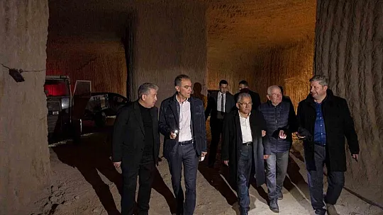 Büyükkılıç: 'Hem tarihimize sahip çıkıyoruz hem de ilklere imza atıyoruz'