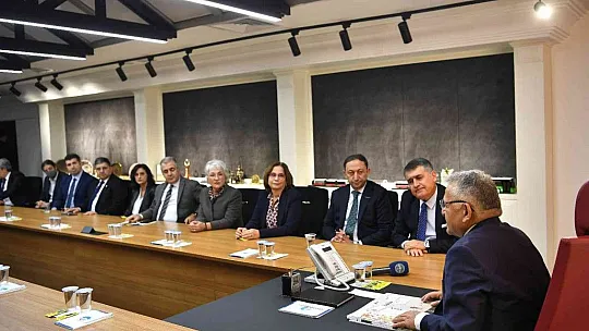 Büyükkılıç, TÜSİAD yönetimini ağırladı: Kayseri kendi kendine yetme gayreti gösteren bir şehir