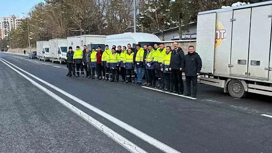 Büyükkılıç: Kahramanmaraş'a 10 araç, 20 personel ile mobil mutfak gönderdik