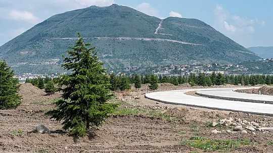 Büyükkılıç, Millet Bahçesinin açılacağı tarihi açıkladı...