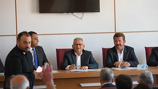 MHP'li Başkan, Muhtarları Büyükkılıç için şahit tuttu!