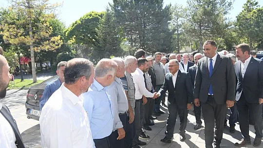 MHP'li Başkan, Muhtarları Büyükkılıç için şahit tuttu!