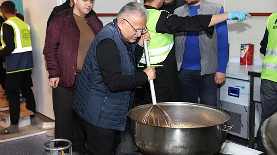 Kahramanmaraş'ta yaralar sarılıyor