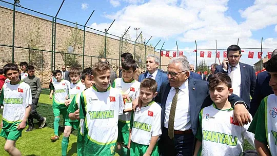 Kayseri'de 16 İlçe hizmetle buluştu