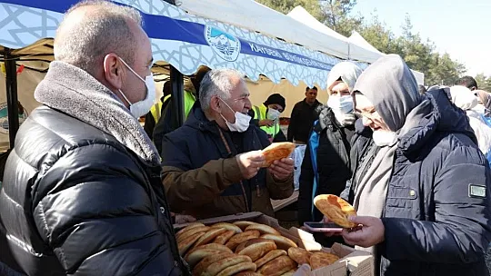 Deprem Bölgesi'nden Teşekkür