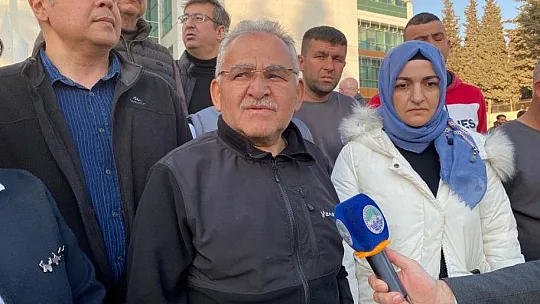 'İlk cenaze aracı ve kefen Kayseri Büyükşehir'den geldi'