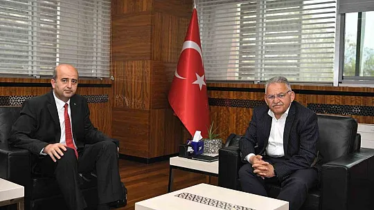 Büyükkılıç'ı kimler ziyaret etti?