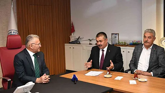 'Siz şehrin Memduh ağabeyisiniz'