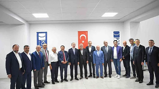Bakan Muş, esnaf müzesini gezdi