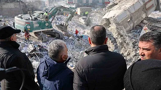 Başkanlar, deprem bölgesinde...