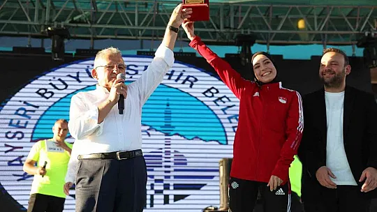Büyükkılıç, gençlere seslendi!