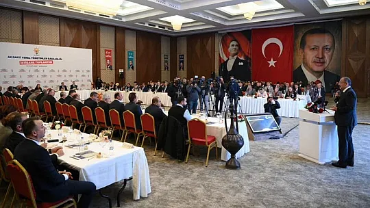 Başkan Büyükkılıç, Gaziantep'te AK Parti Yerel Yönetimler Başkanlığı İstişare Toplantısı'na katıldı