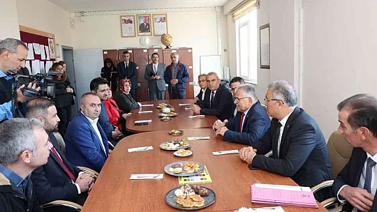 Büyükkılıç, öğrencilerle buluştu...