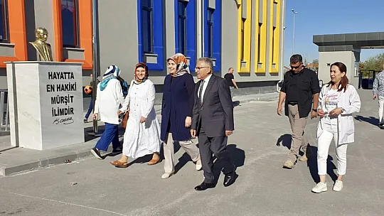 Başkan Büyükkılıç, minikleri yanlız bırakmadı