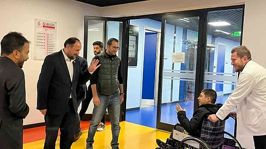 AK Parti Milletvekili Karayel, Belediyenin projelerini inceledi