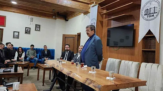 AK Parti Milletvekili Karayel, Belediyenin projelerini inceledi