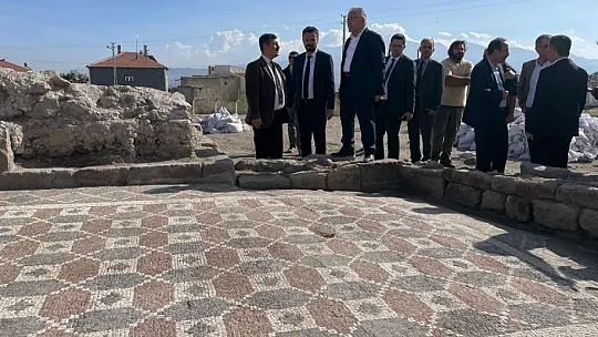 Kayseri'nin o ilçesinde Bizans İmparatoru'nun izlerini sürüyorlar