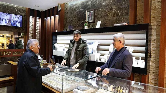 Büyükkılıç'tan, esnaf ziyareti...