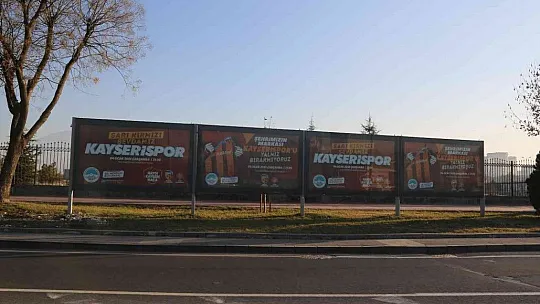 Kent merkezi Kayserispor pankartları ile donatıldı!