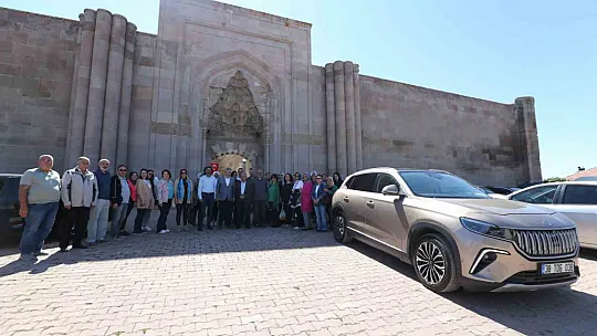 Başkan Büyükkılıç tarihi Sultan Hanı'nda