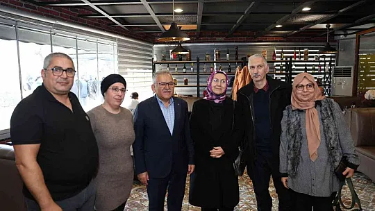 Büyükkılıç, Öz Sağlık İş Sendikası Üyeleri İle Buluştu