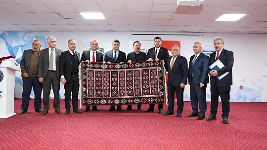 MHP Milletvekili Baki Ersoy: Görüyorum, Sarız tarihinde almadığı hizmetleri alıyor!