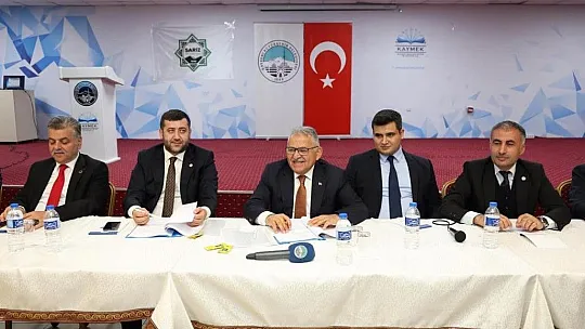 MHP Milletvekili Baki Ersoy: Görüyorum, Sarız tarihinde almadığı hizmetleri alıyor!
