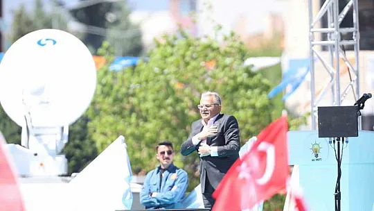 Büyükkılıç'tan 'sandığa gidin' çağrısı