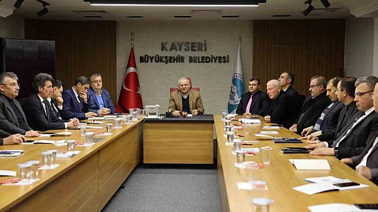 Lojistik, gıda, kıyafet yardımı için çalışmalar başladı