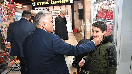 Büyükkılıç'tan esnaf turu