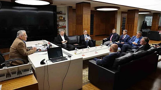 İlçe belediye başkanlarıyla 'deprem' toplantısı yapıldı