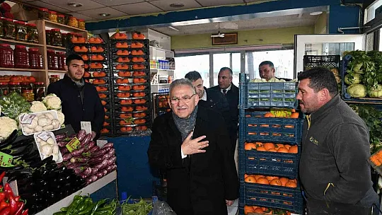 Büyükkılıç, o mahallelerde esnaf ziyareti yaptı