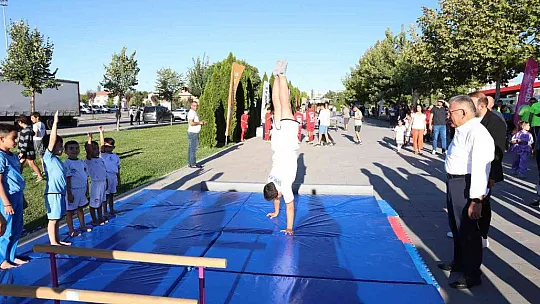 Büyükkılıç'tan Spor AŞ'de 'kardeş' indirimi