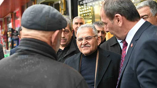 Başkan Büyükkılıç, Tomarza'da esnaf ve vatandaşla buluştu