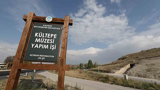 Başkan Büyükkılıç müzede incelemelerde bulundu