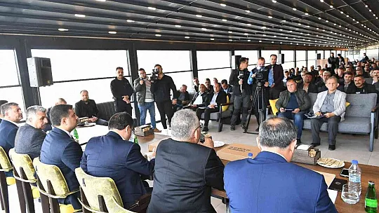 Develi'de 77 muhtar buluşması!