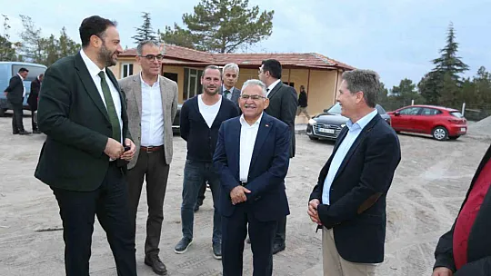 Başkan Büyükkılıç, Türkiye'nin en büyük merkezini inceledi