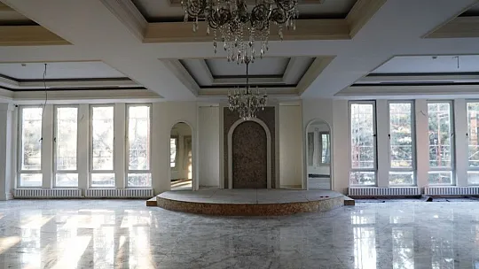 Çolakbayrakdar: Çiftler mutluluğa yeni nikah salonunda 'Evet' diyecek