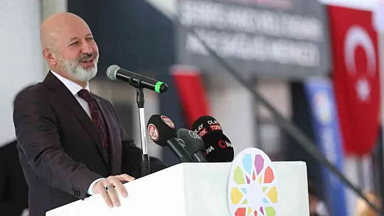 Çolakbayrakdar: Değişim ve dönüşümü en iyi uygulayan belediyeyiz