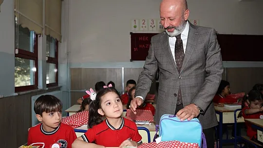 Başkan Çolakbayrakdar 'Eğitim için tüm imkanlarımızı seferber ediyoruz'