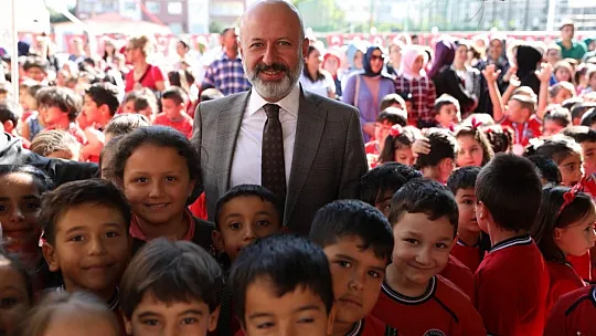 'Eğitim için tüm imkanlarımızı seferber ediyoruz'