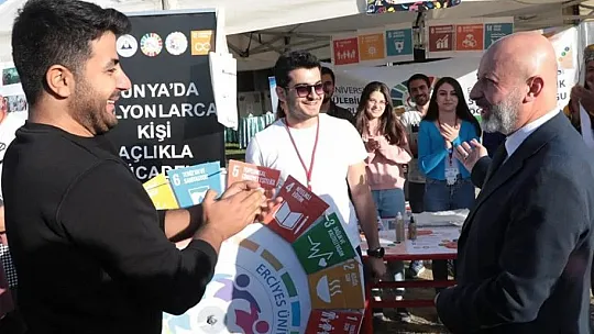 'Gençlerimiz ile 'Türkiye Yüzyılına' büyük katkı sağlayacağız'