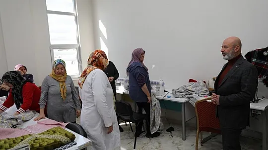 Çolakbayrakdar: İnsana değer katan yatırımlar yapıyoruz