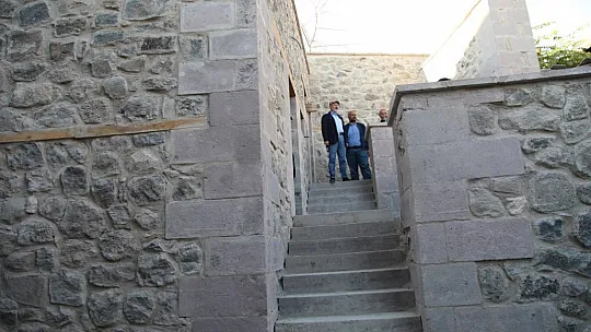 Arabidin Mescit'inde sona gelindi