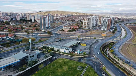 'Kayseri için gece, gündüz azimle çalışıyoruz'