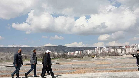 Çolakbayrakdar: Kocasinan güzelleşiyor!